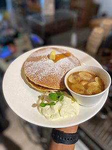 Banana Foster Pancakes